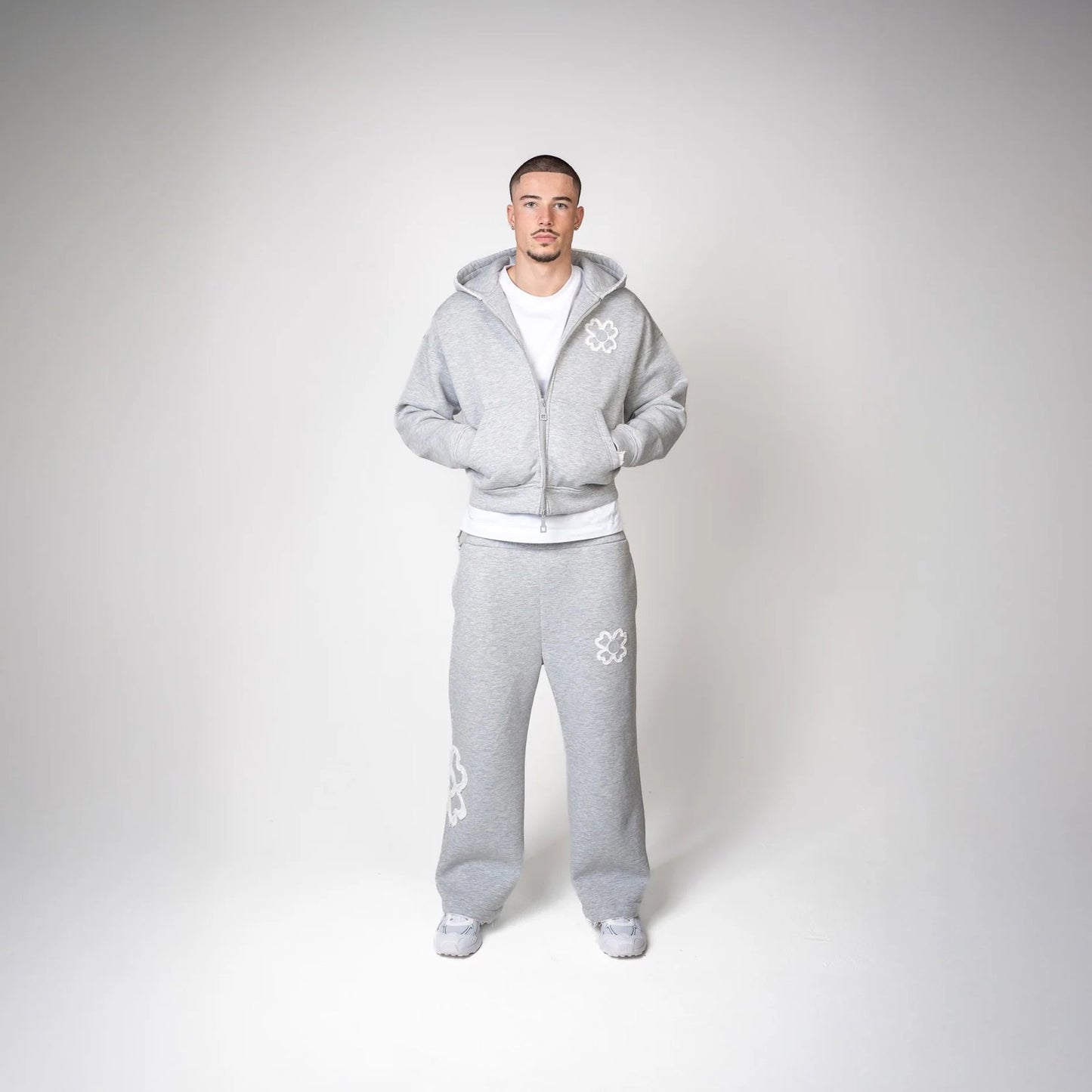 GOMO TRACKSUIT